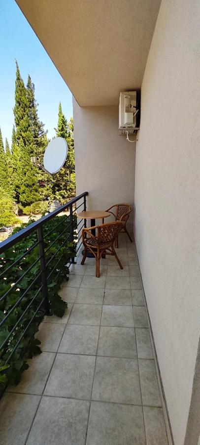 Apartmani Mille Starigrad Paklenica Eksteriør bilde